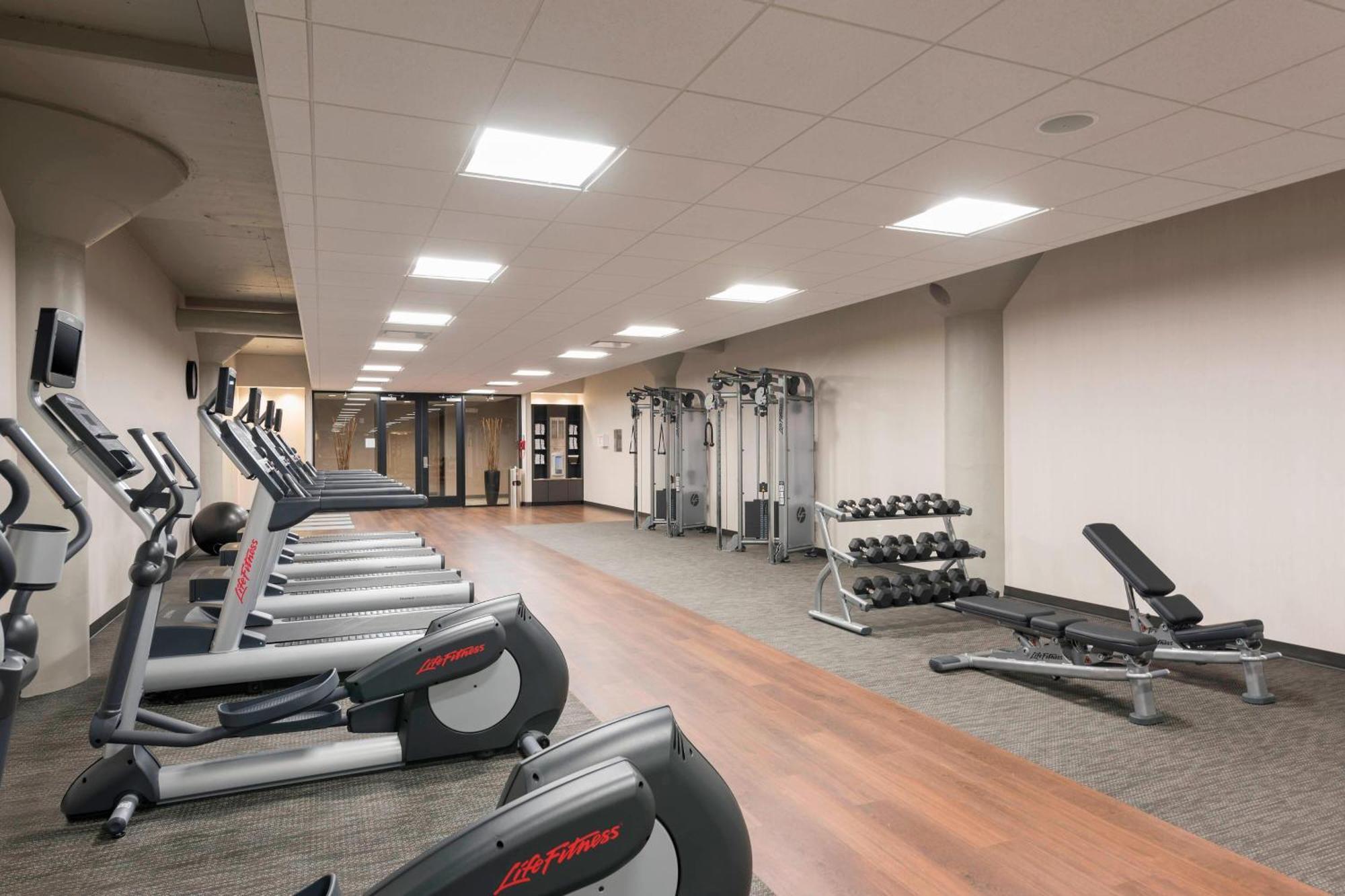 Courtyard By Marriott Waterloo Cedar Falls Eksteriør bilde