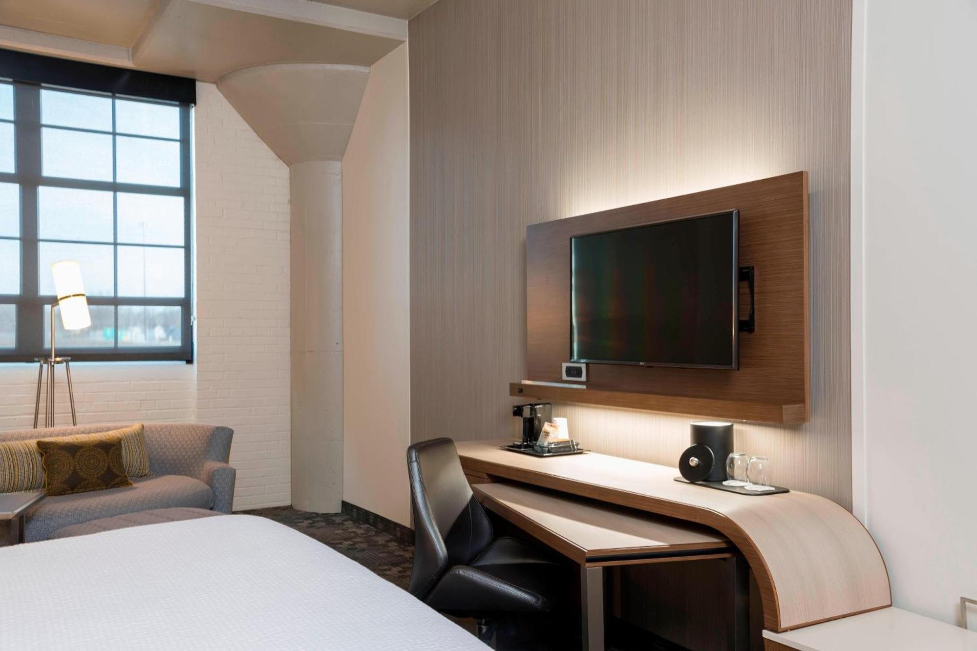 Courtyard By Marriott Waterloo Cedar Falls Eksteriør bilde