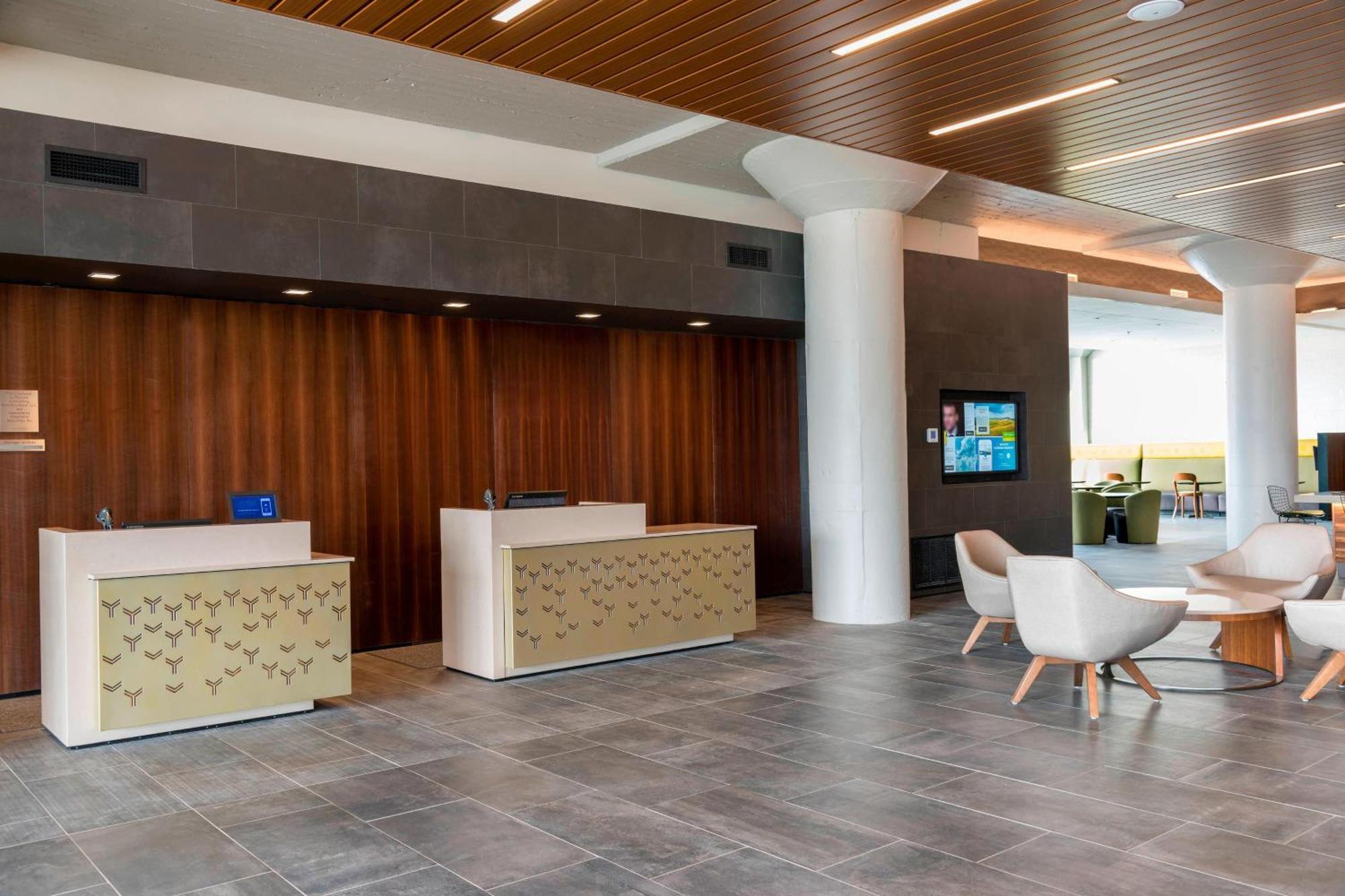 Courtyard By Marriott Waterloo Cedar Falls Eksteriør bilde